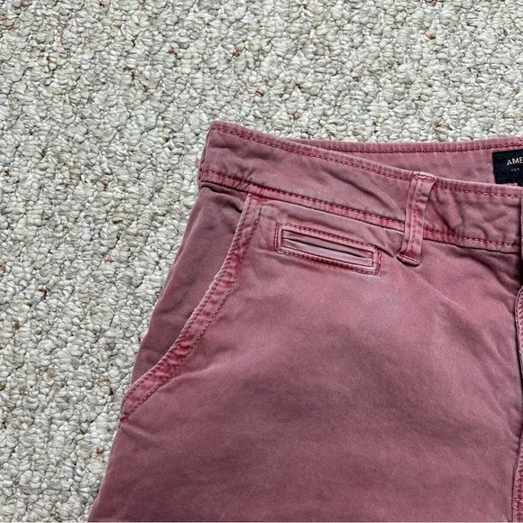 American Eagle Outfitters Extreme Flex Chino Shorts Red Mens Size 33 - Picture 2 of 11